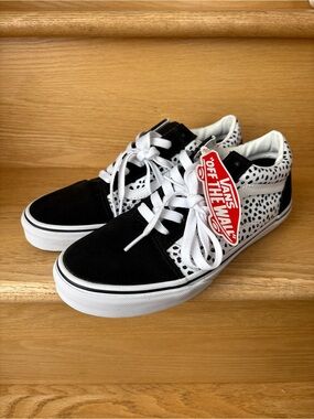 Vans Black & White Dalmatian Print Old Skool Sneakers NWT